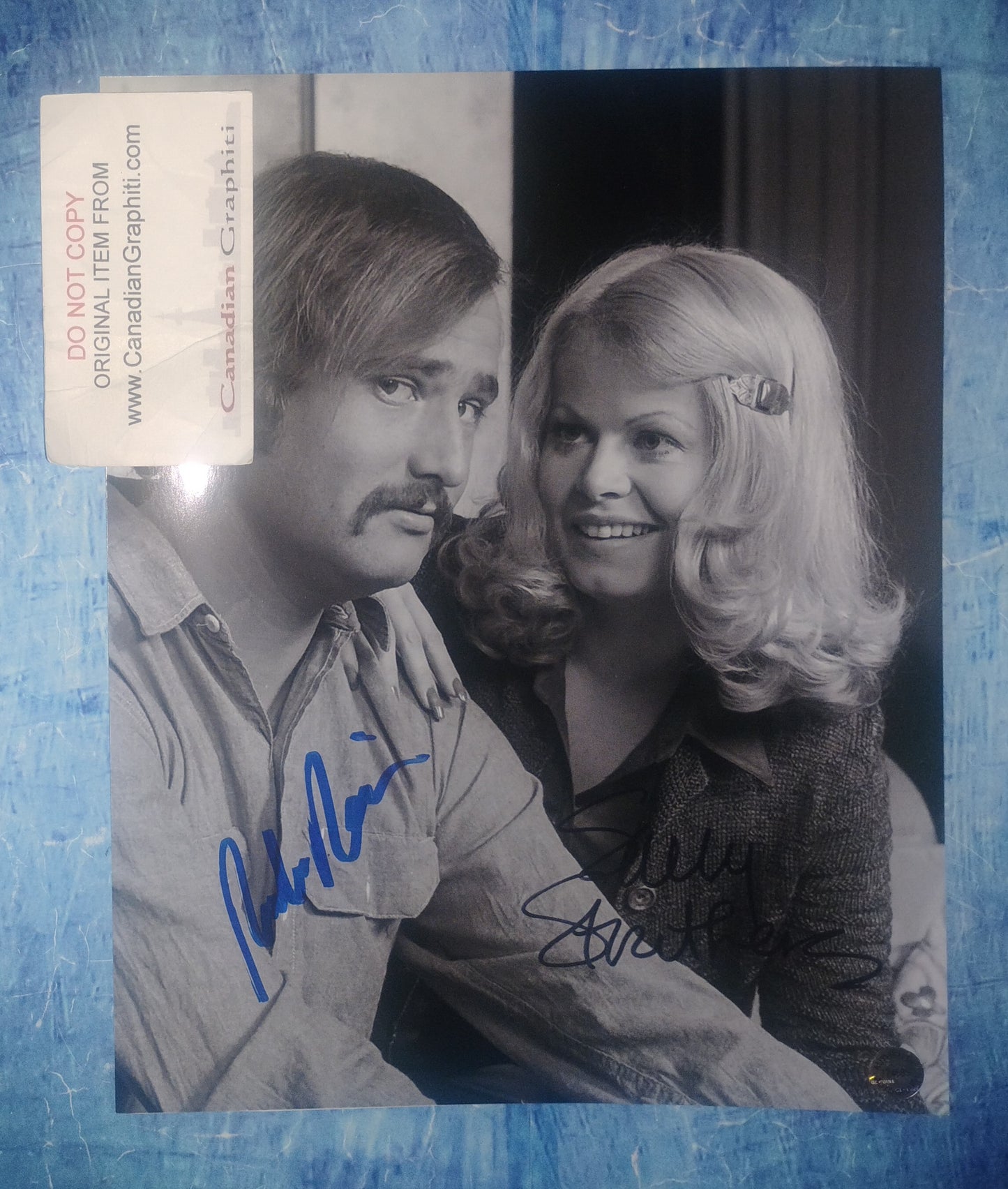Sally Struthers & Rob Reiner Hand Signed Autograph 8x10 Photo COA All In The Family