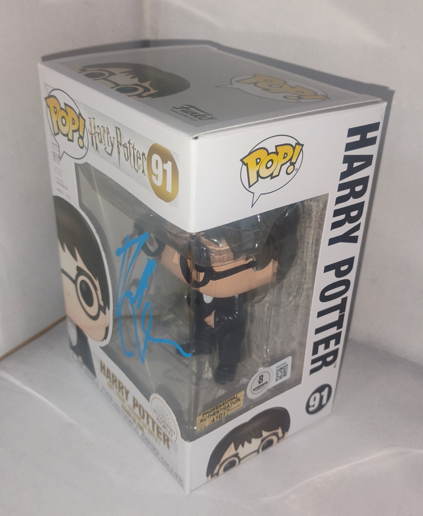 Daniel Radcliffe Hand Signed Autograph Harry Potter Funko Pop BAS COA