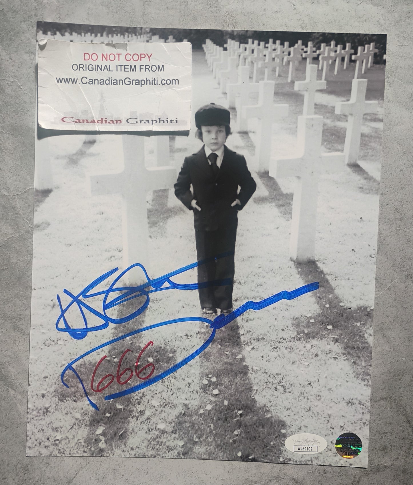 Harvey Stephens Hand Signed Autograph 8x10 Photo JSA COA The Omen