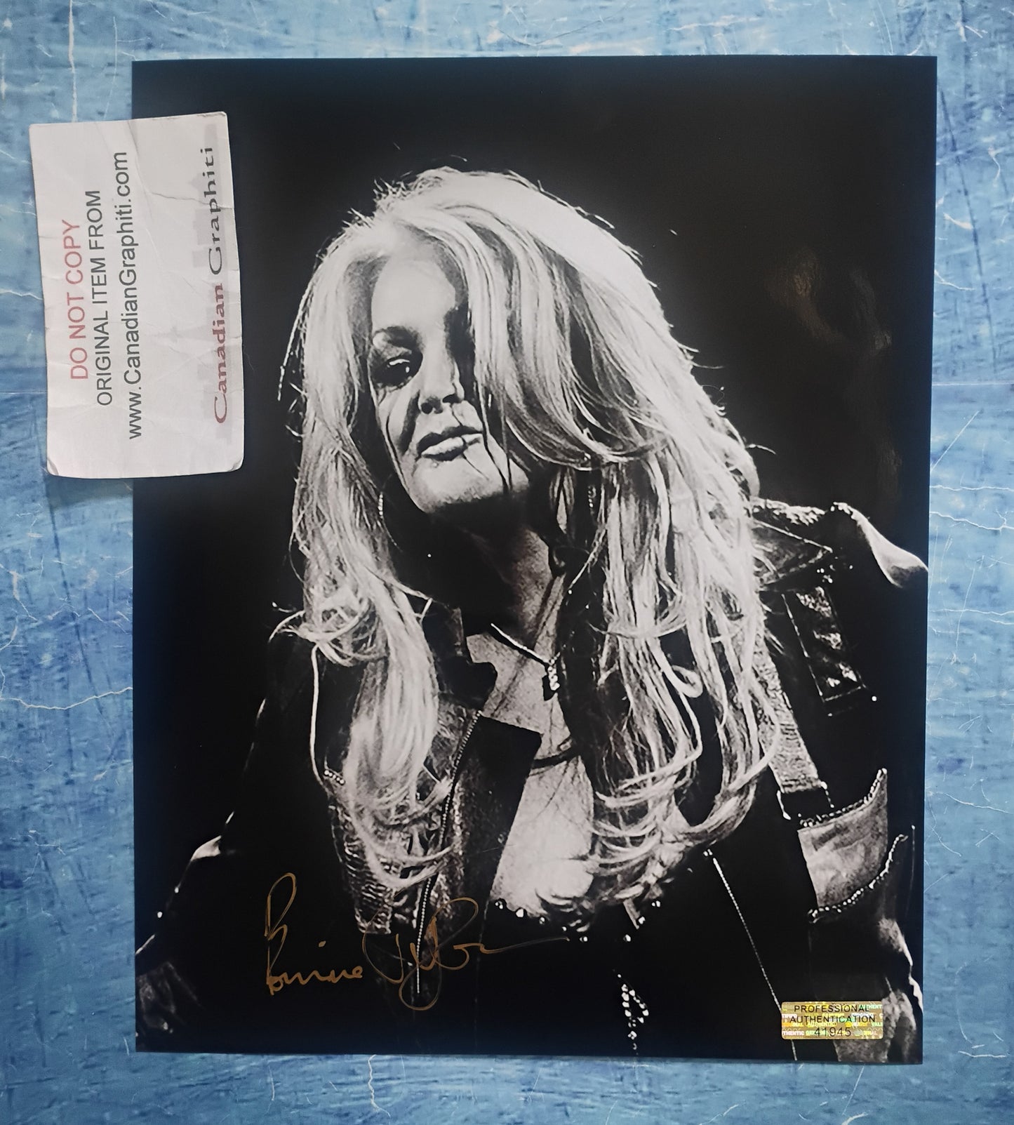 Bonnie Tyler Hand Signed Autograph 8x10 Photo COA