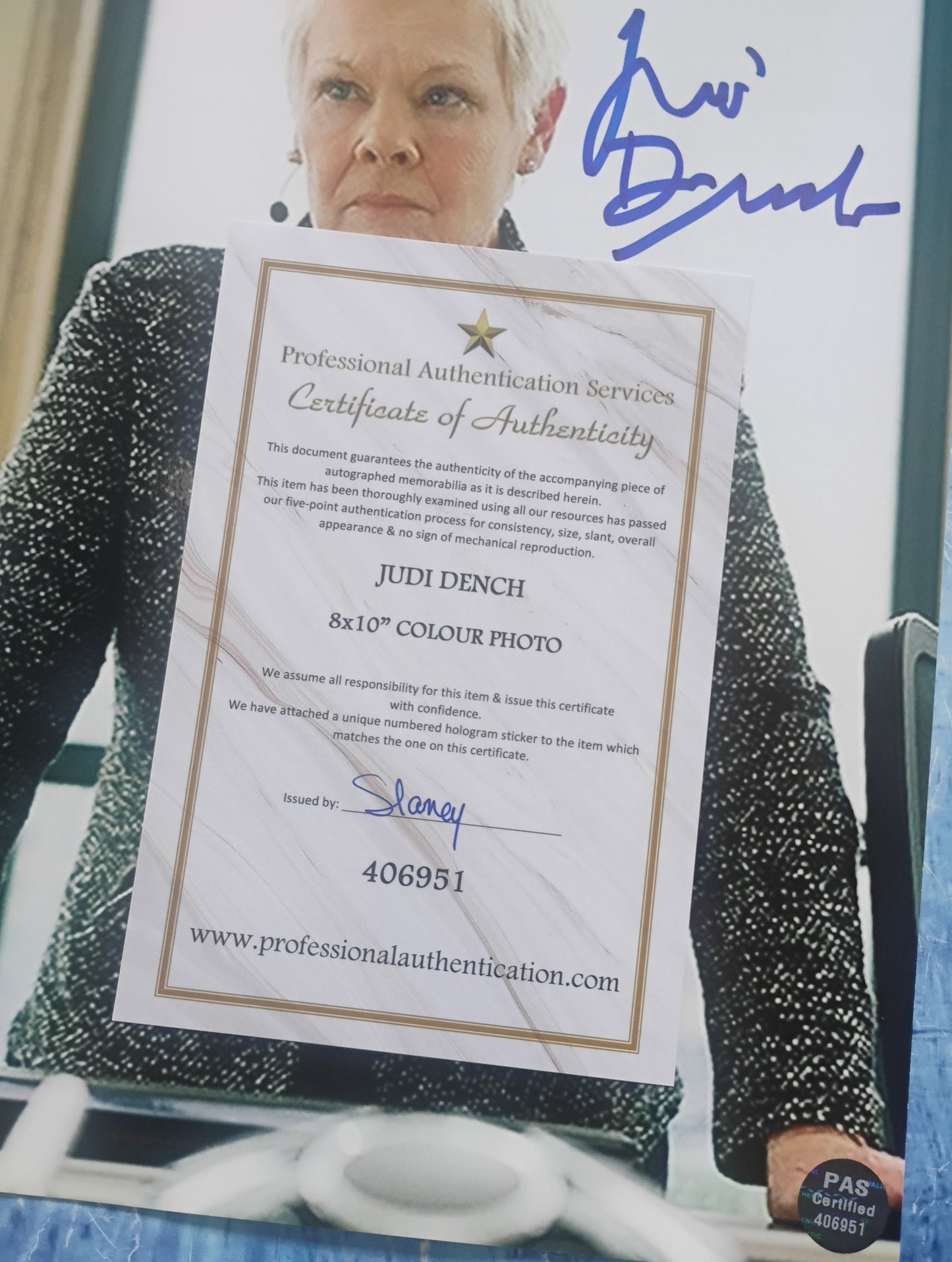 Judi Dench Hand Signed Autograph 8x10 Photo COA James Bond