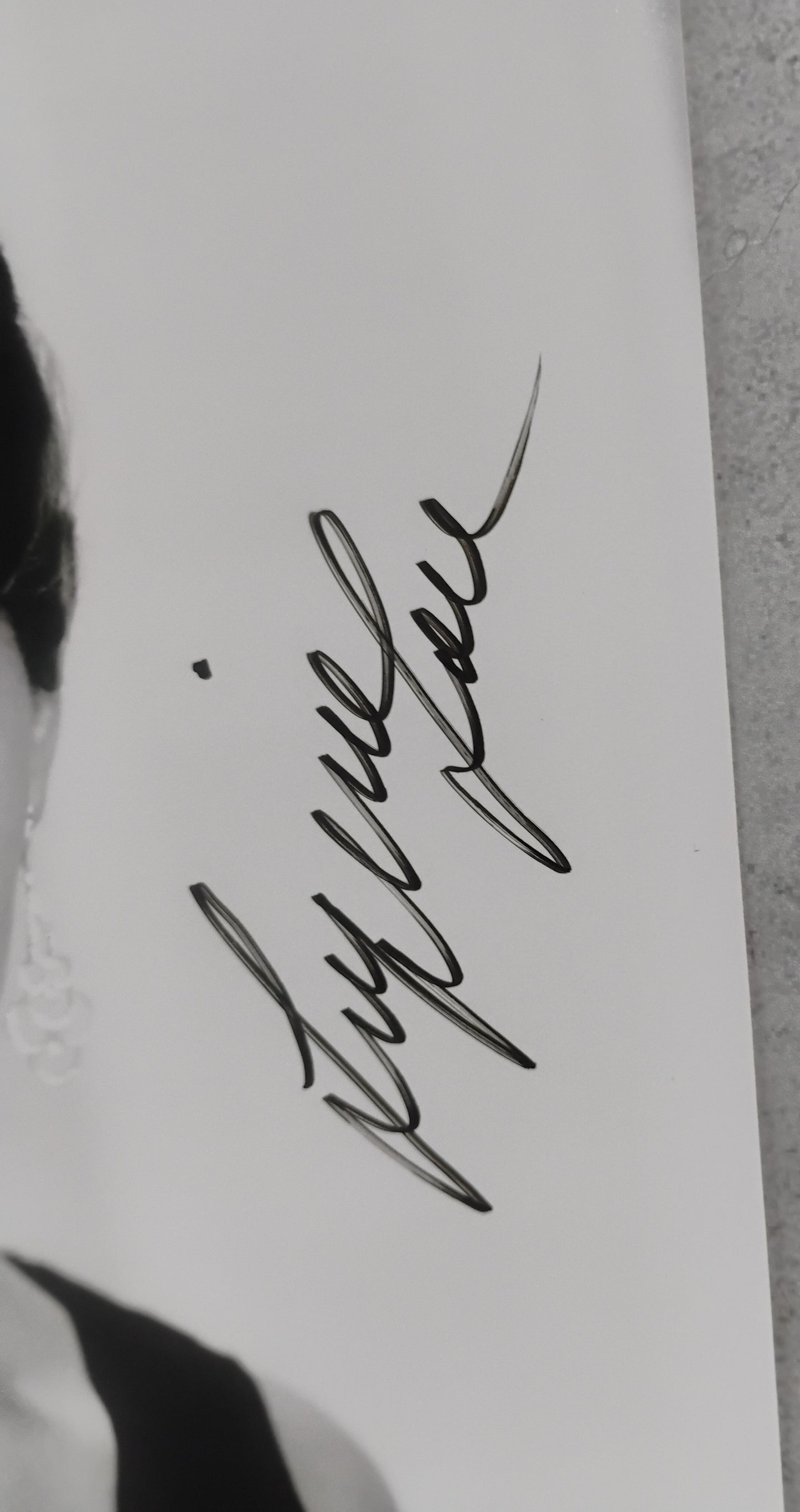 Sophia Loren Hand Signed Autograph 8x10 Photo BAS COA