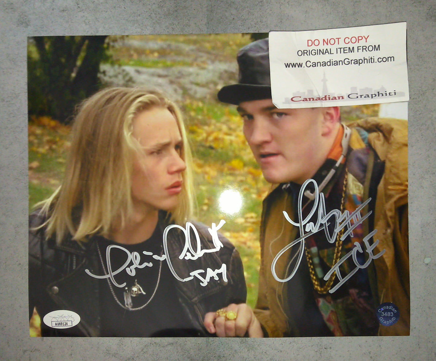 Tobias Jelinek & Larry Bagby Hand Signed Autograph 8x10 Photo JSA COA Hocus Pocus