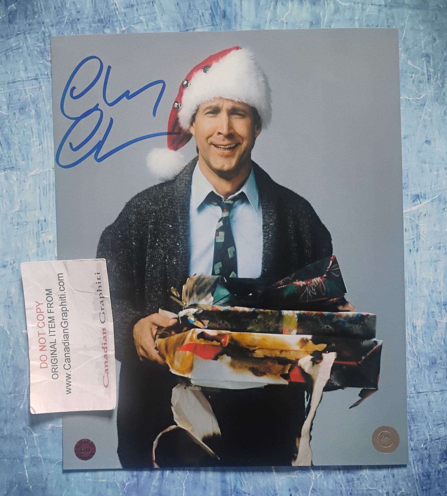 Chevy Chase Hand Signed Autograph 8x10 Photo COA