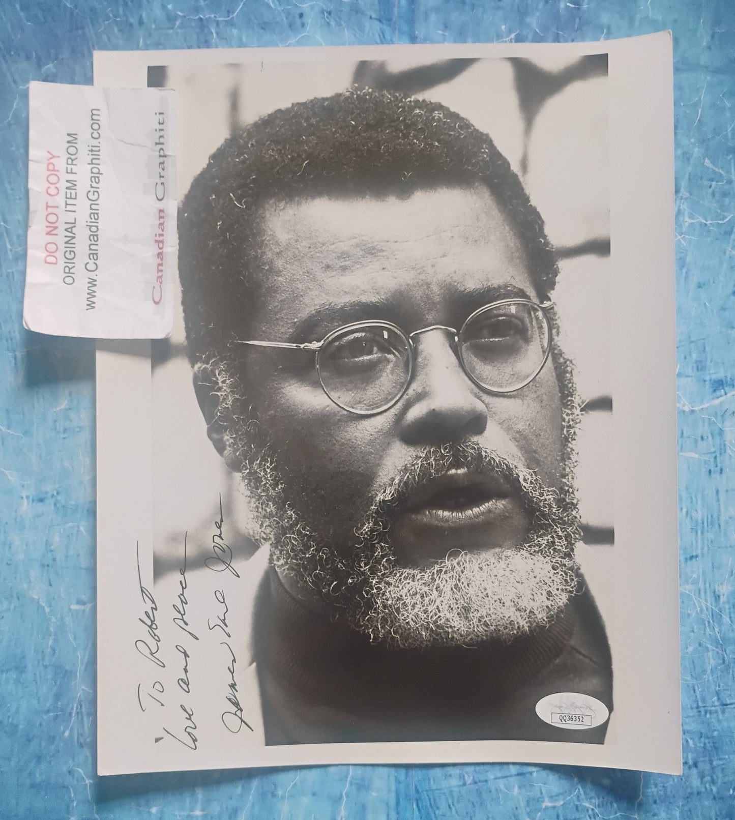James Earl Jones Hand Signed Autograph 8x10 Photo JSA COA