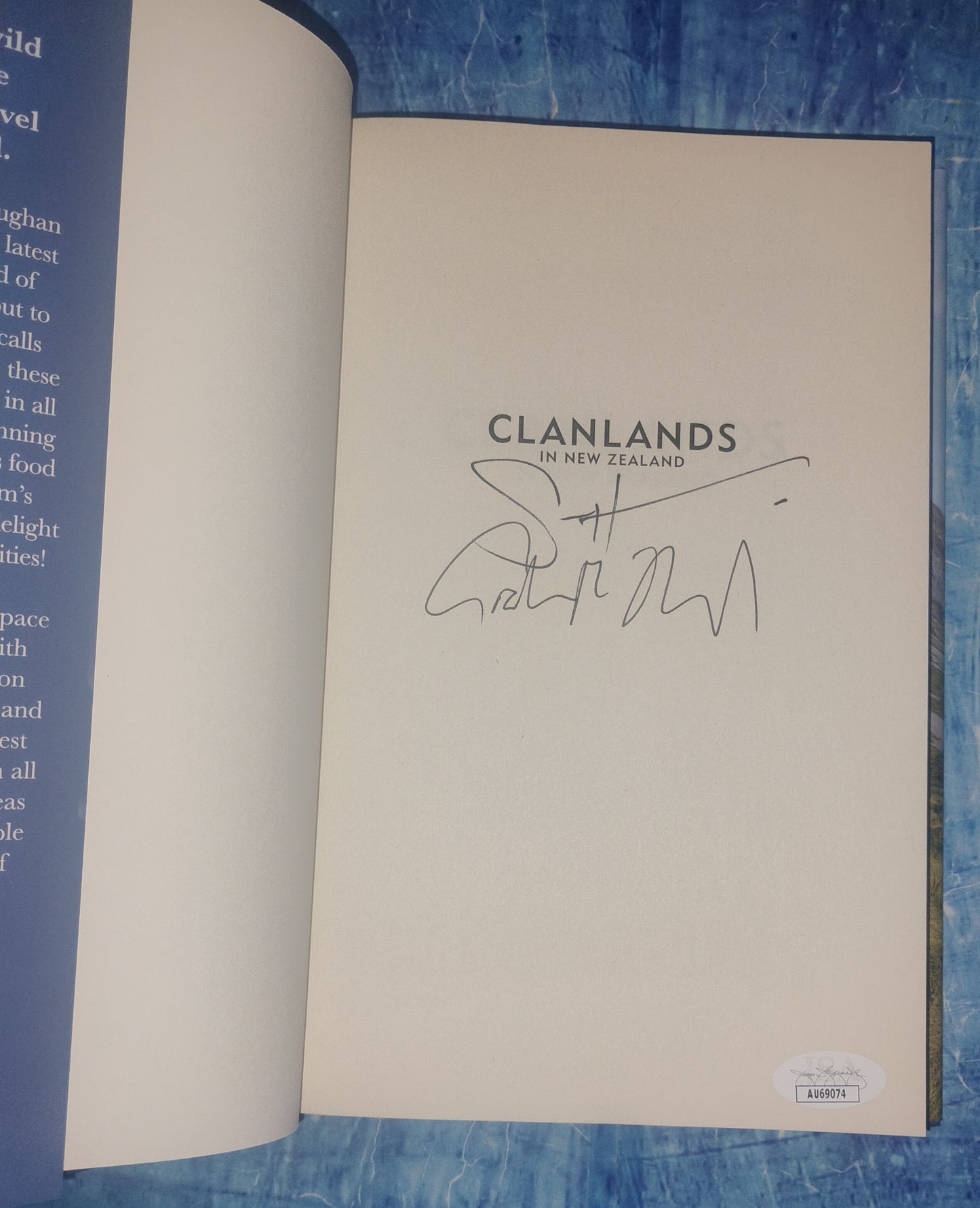 Sam Heughan & Graham McTavish Hand Signed Autograph Clanlands Book JSA COA Outlander