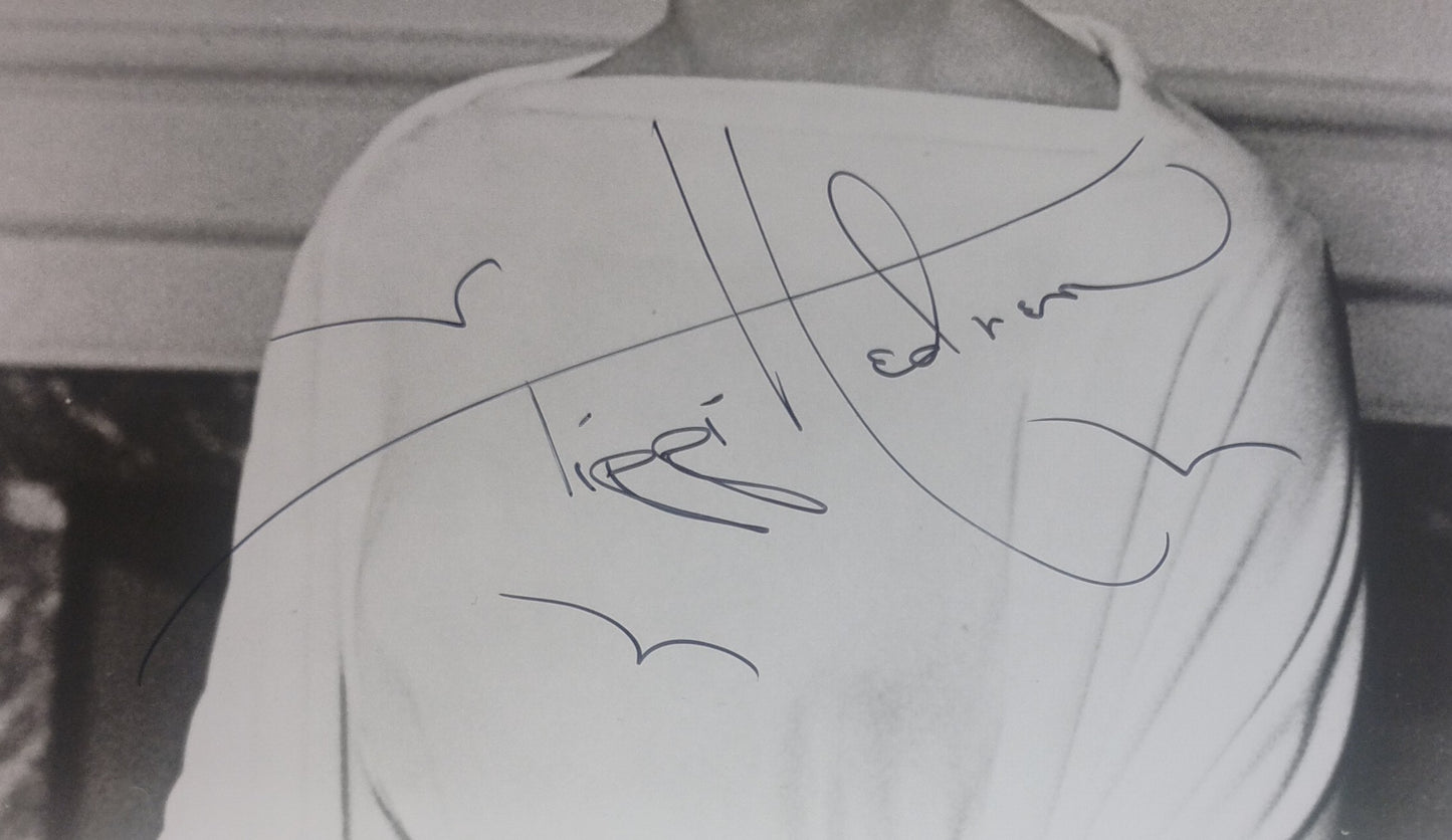 Tippi Hedren Hand Signed Autograph 8x10 Photo PSA COA