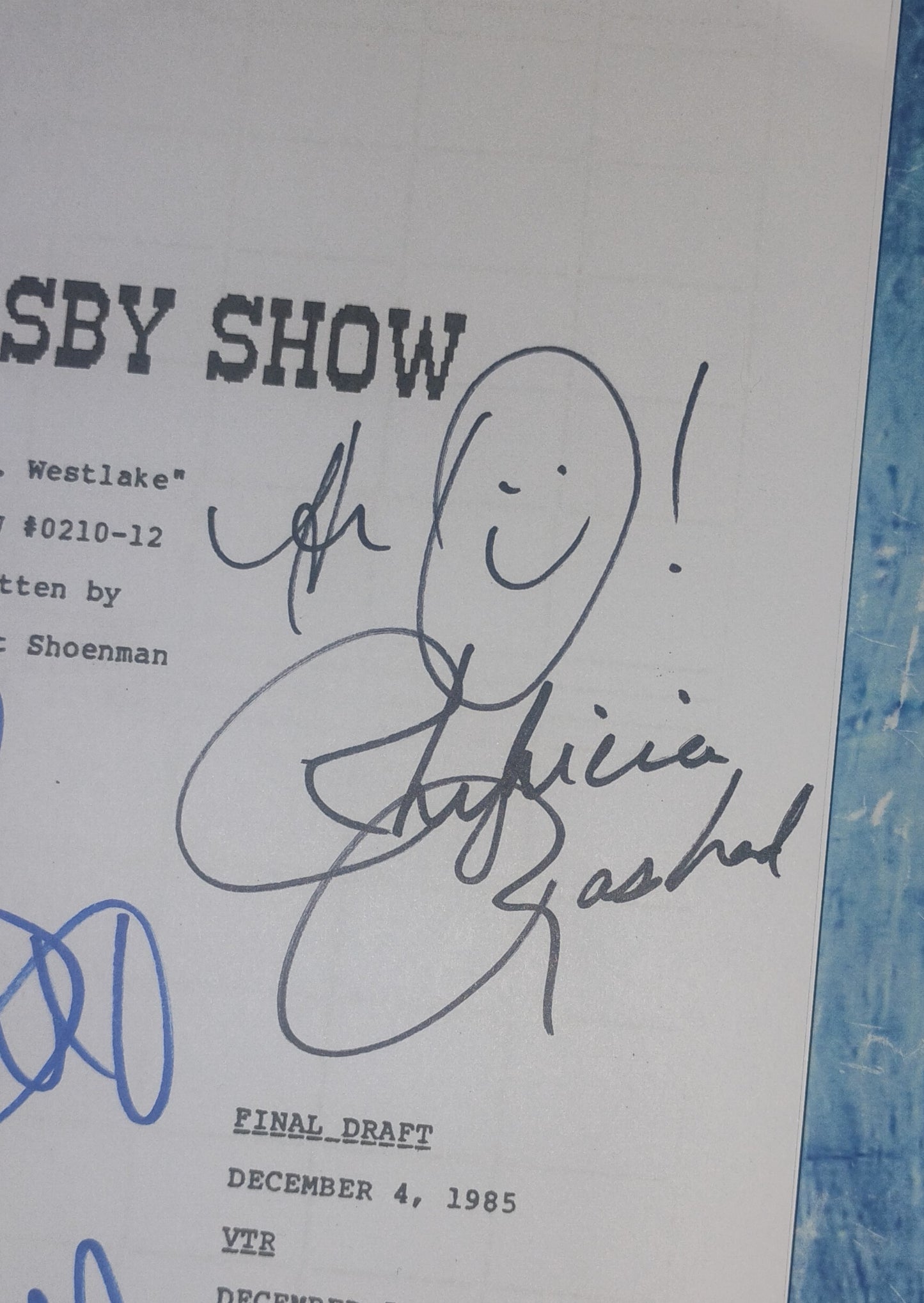 Phylicia Rashad & Bill Cosby Hand Signed Autograph The Cosby Show Script COA