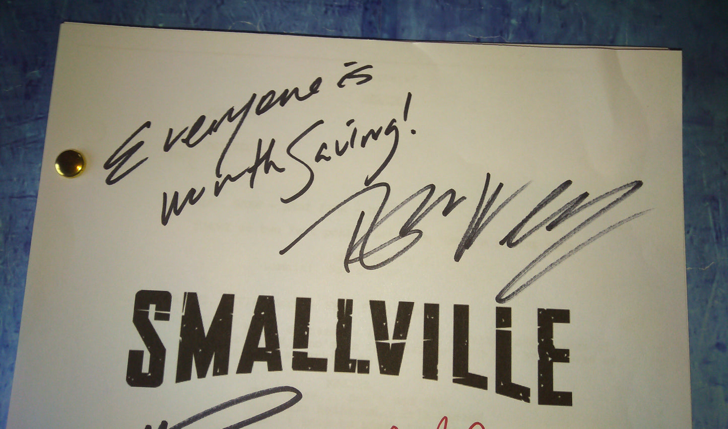 Smallville 5x Cast Hand Signed Autograph Script COA Tom Welling