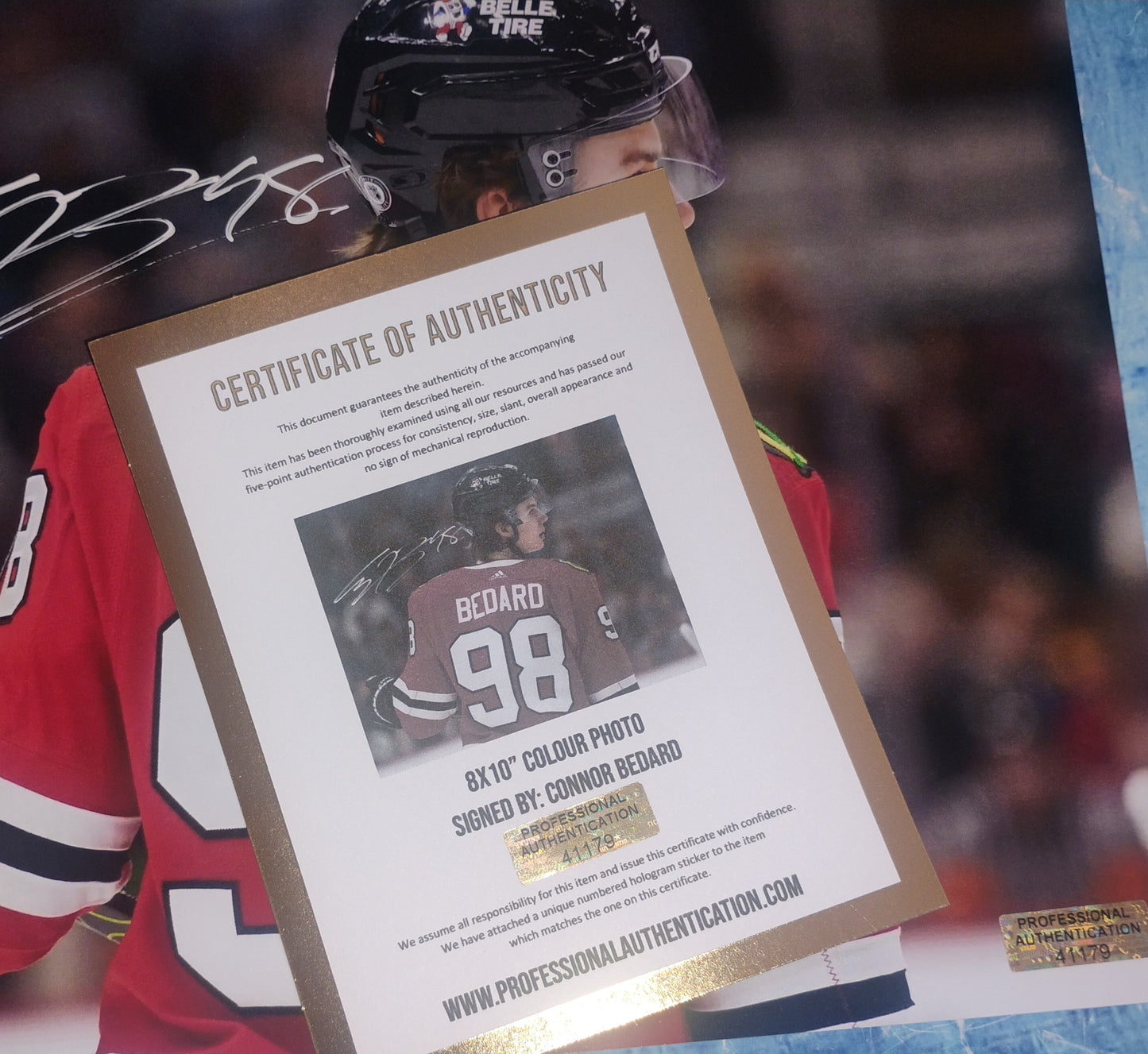 Connor Bedard Hand Signed Autograph 8x10 Photo COA Chicago Blackhawks