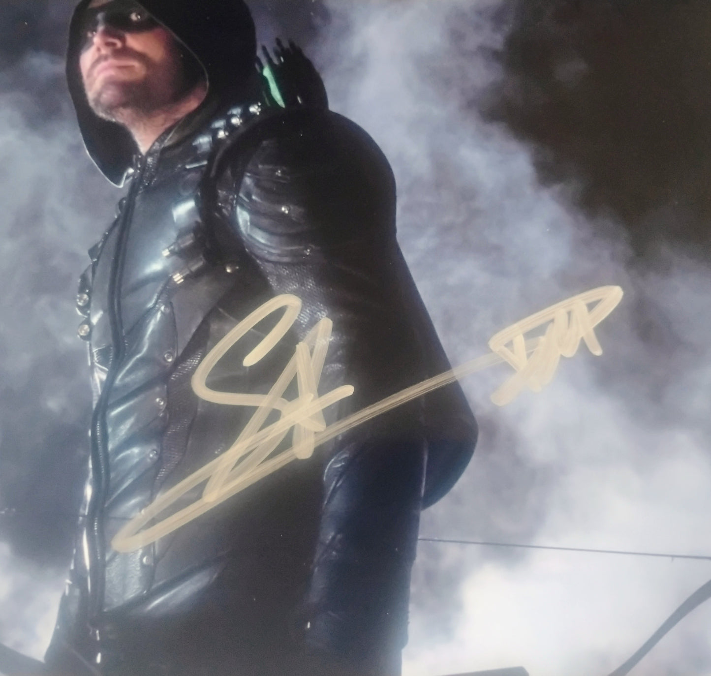 Stephen Amell Hand Signed Autograph 8x10 Photo COA Arrow