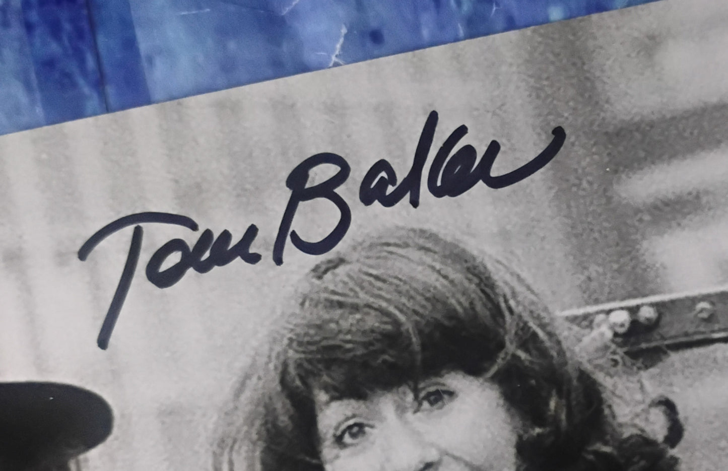 Tom Baker & Elisabeth Sladen Hand Signed Autograph Photo COA Doctor Who