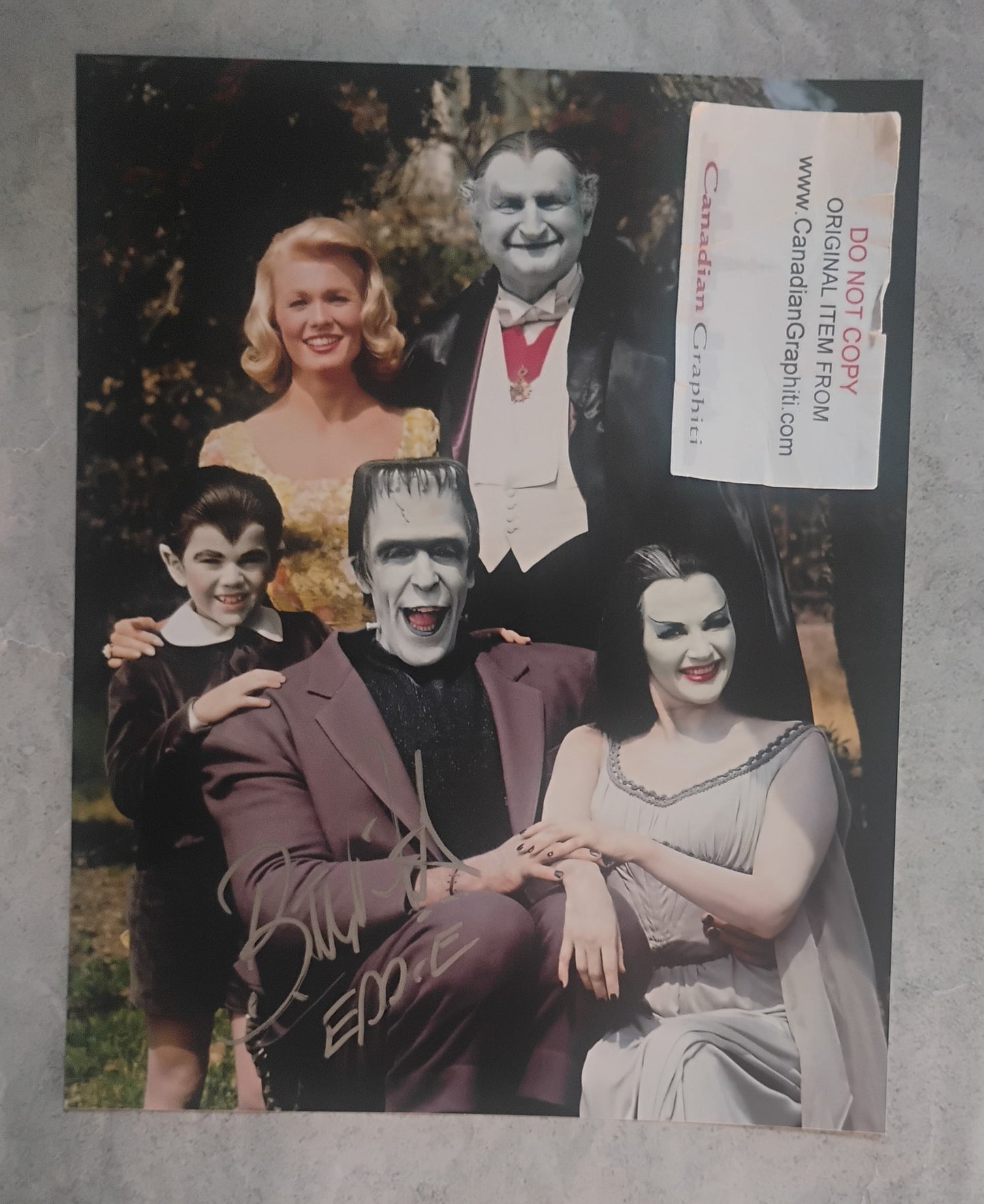 Butch Patrick Hand Signed Autograph 8x10 Photo JSA COA The Munsters