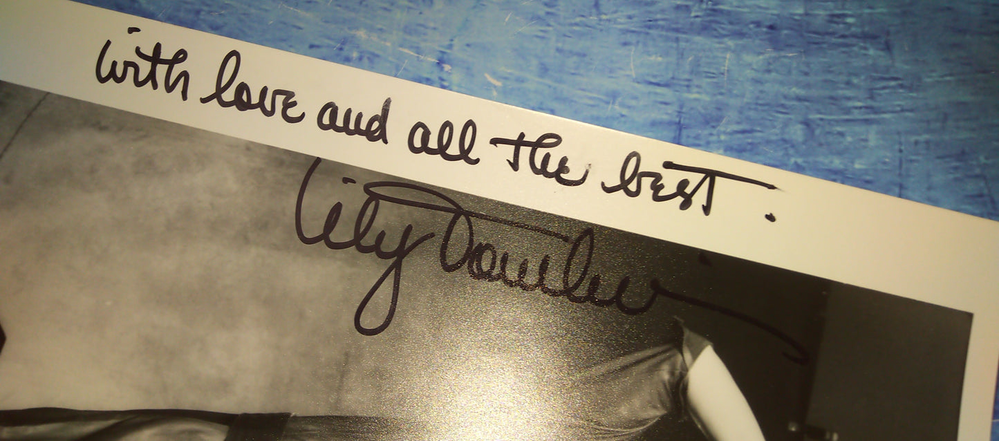 Lily Tomlin Hand Signed Autograph 8x10 Photo JSA COA