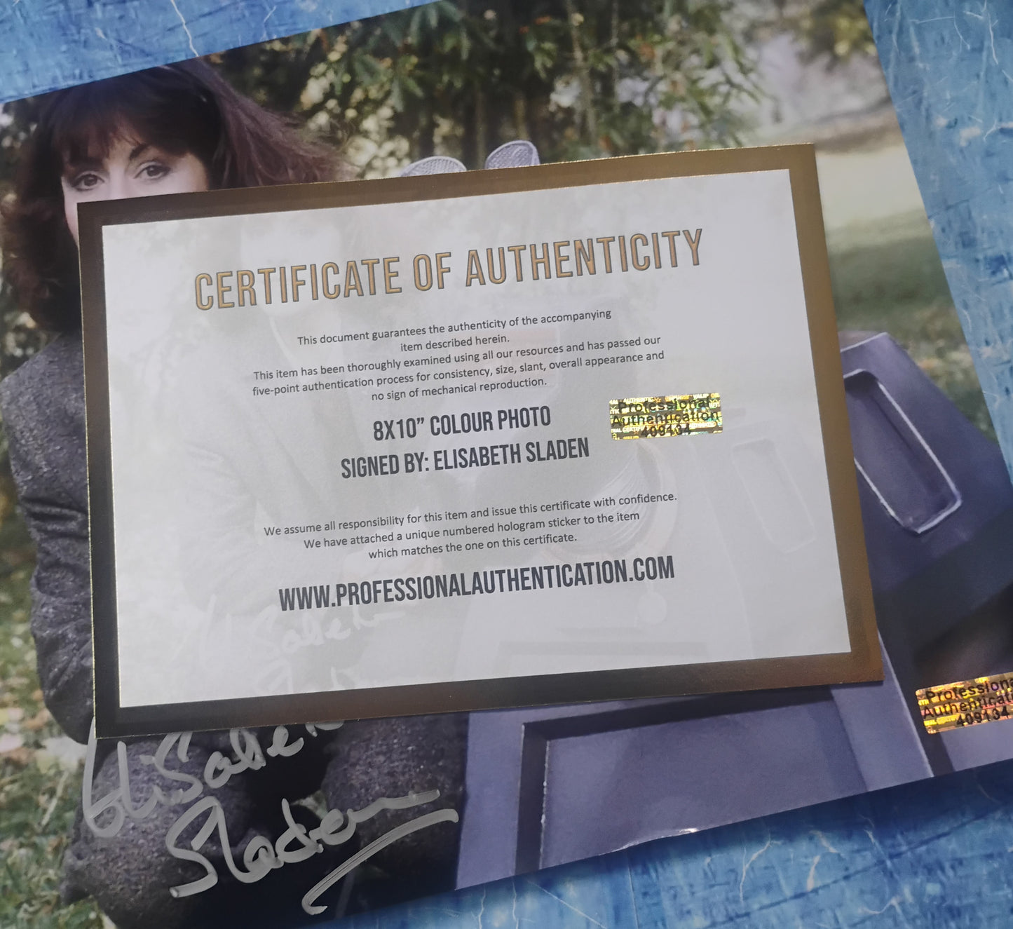 Elisabeth Sladen Hand Signed Autograph 8x10 Photo COA Doctor Who