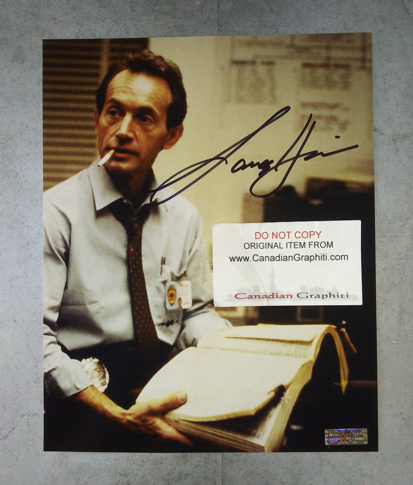 Lance Henriksen Hand Signed Autograph 8x10 Photo COA Terminator