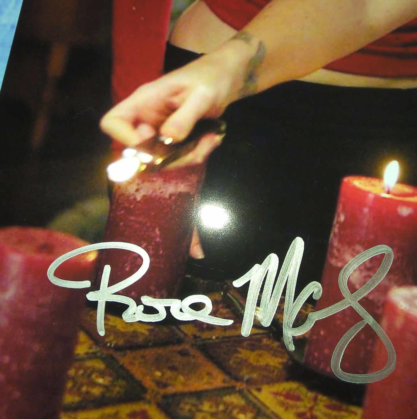 Rose McGowan & Holly Marie Combs Hand Signed Autograph 8x10 Photo COA Charmed