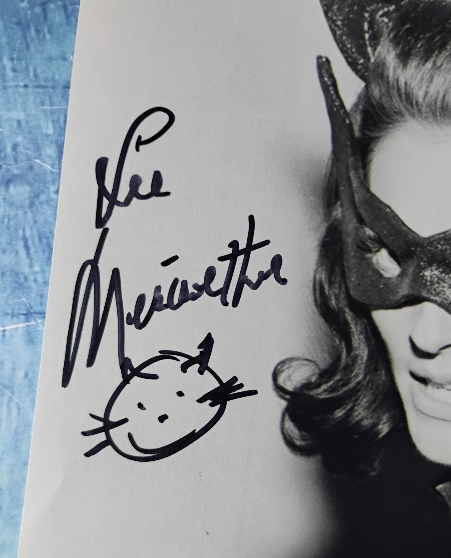 Lee Meriwether Hand Signed Autograph 8x10 Photo JSA COA Catwoman