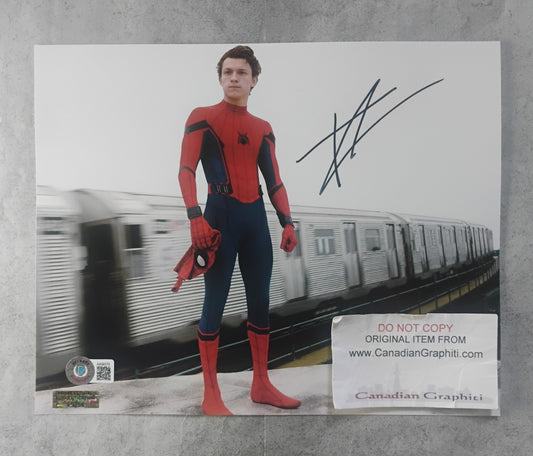 Tom Holland Hand Signed Autograph 8x10 Photo BAS COA Spider-man