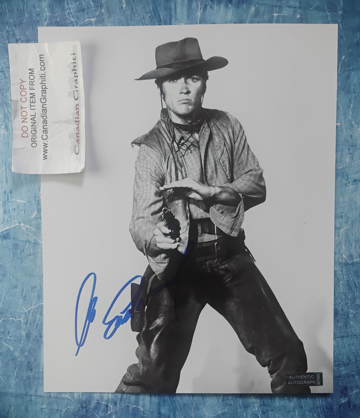 Clint Eastwood Hand Signed Autograph 8x10 Photo COA