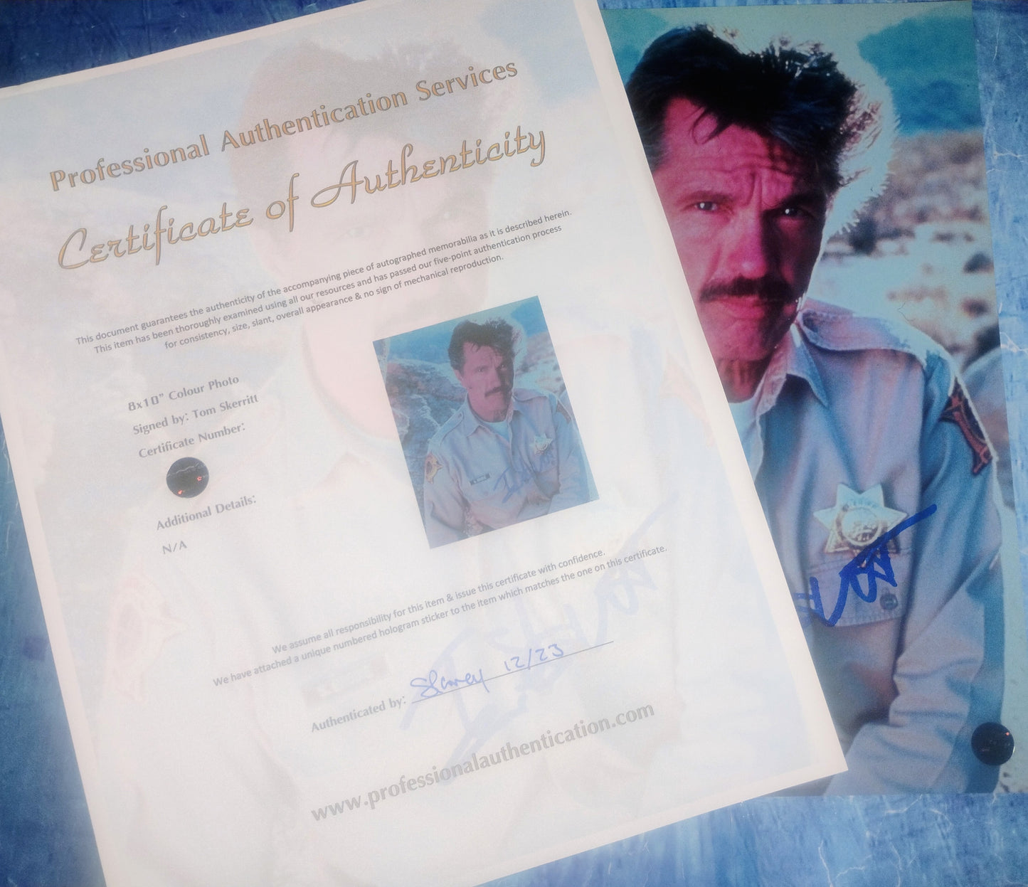 Tom Skerritt Hand Signed Autograph 8x10 Photo COA