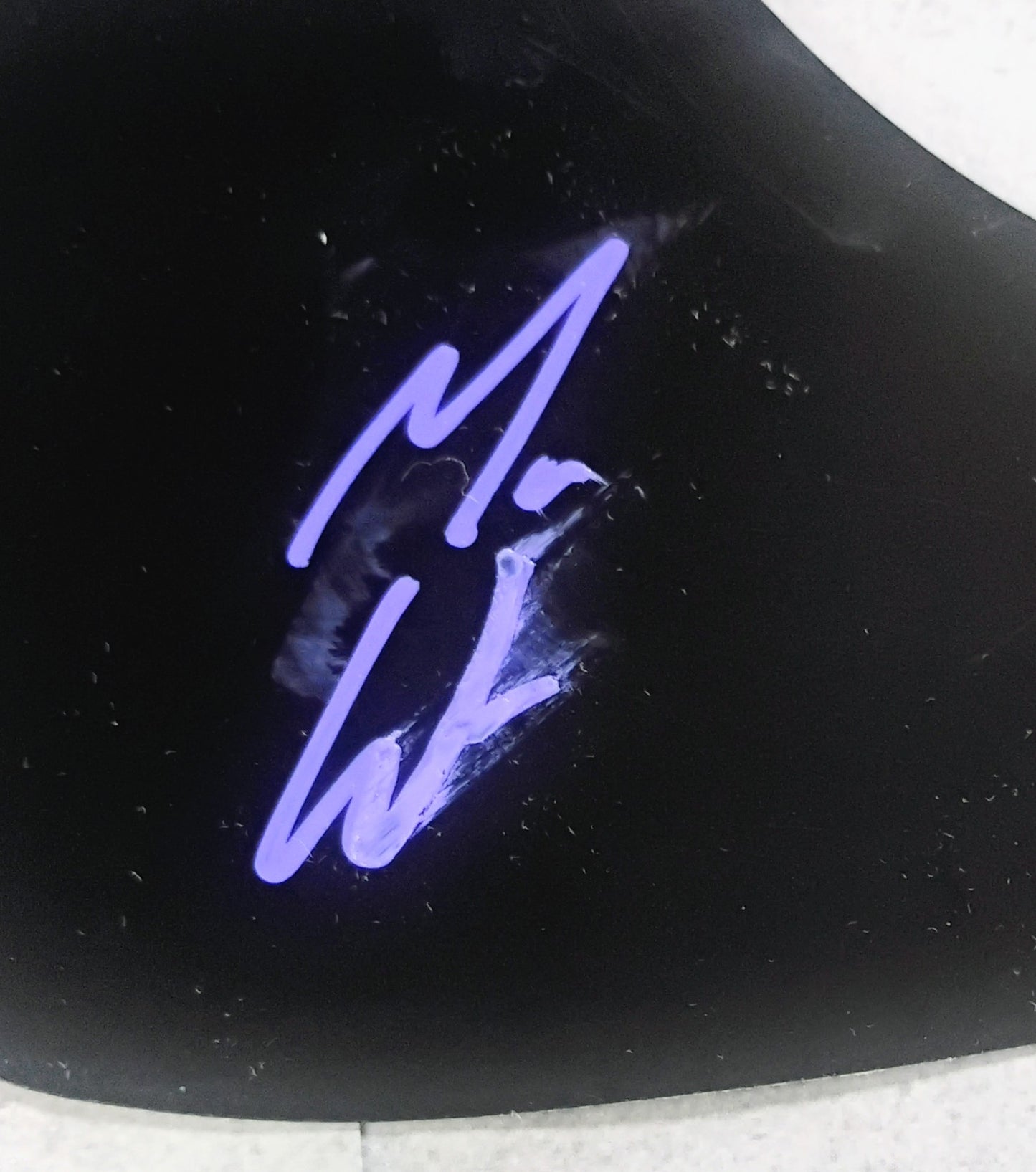 Morgan Wallen Hand Signed Autograph Guitar Pick Guard COA
