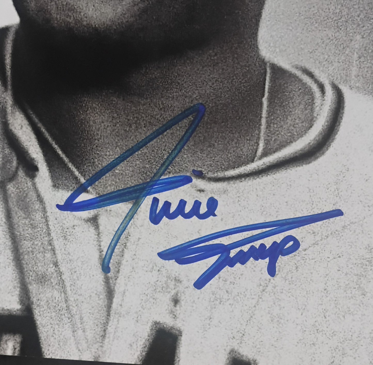 Willie Mays Hand Signed Autograph 8x10 Photo COA
