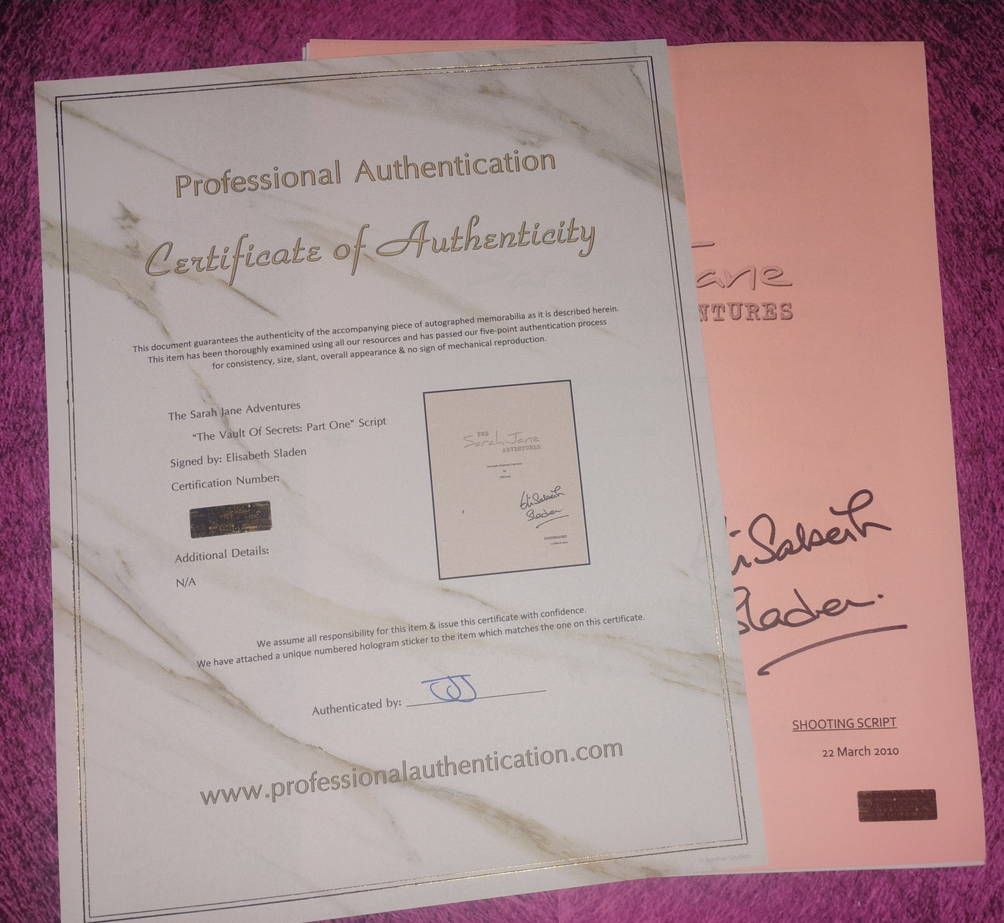 Elisabeth Sladen Hand Signed Autograph The Sarah Jane Adventures Script COA